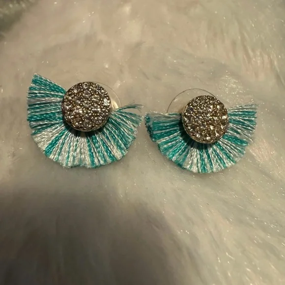 EXPRESS Teal Turquoise Blue Fringe Fan Gold Crystal Boho Stud Earrings Jewelry - Picture 2 of 4